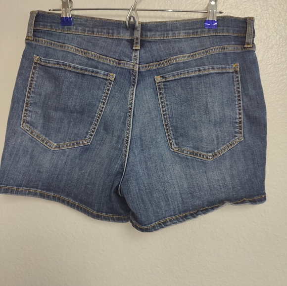 Banana Republic women's denim shorts size 12/31 - Picture 7 of 12